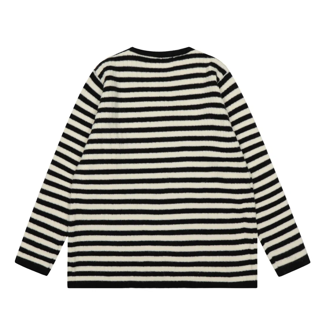 VIVI top quality-Japan limited edition" vivienne west wood 25th autumn and winter new style Saturn embroidery small V-neck pullover Size: S -M- L Color: black and white stripes